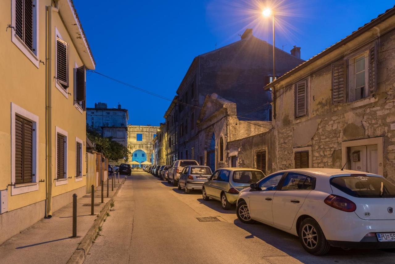 Apartament Deluxe Gladiators House - Parking Included Pula Zewnętrze zdjęcie